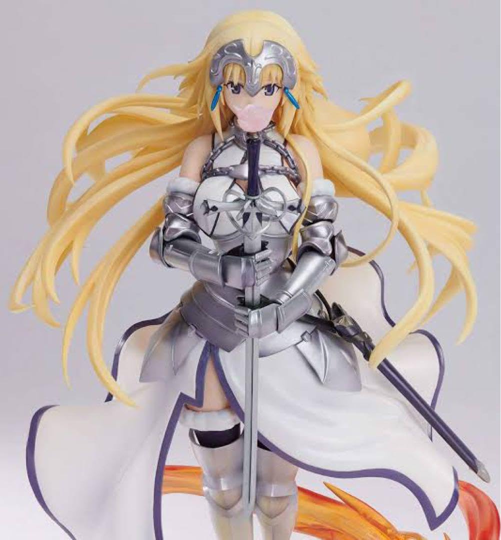 FATE ジャンヌ·ダルク ラ・ピュセル 金属製 模造刀 西洋剣 美術品 FATE ジャンヌ·ダルク ラ・ピュセル 金属製 模造刀 西洋剣 美術品