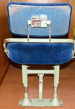 JR北海道　キハ40 運転席　椅子 Amazon.co.jp: 限定1品 JR北海道 キハ40型気動車 運転席椅子日高