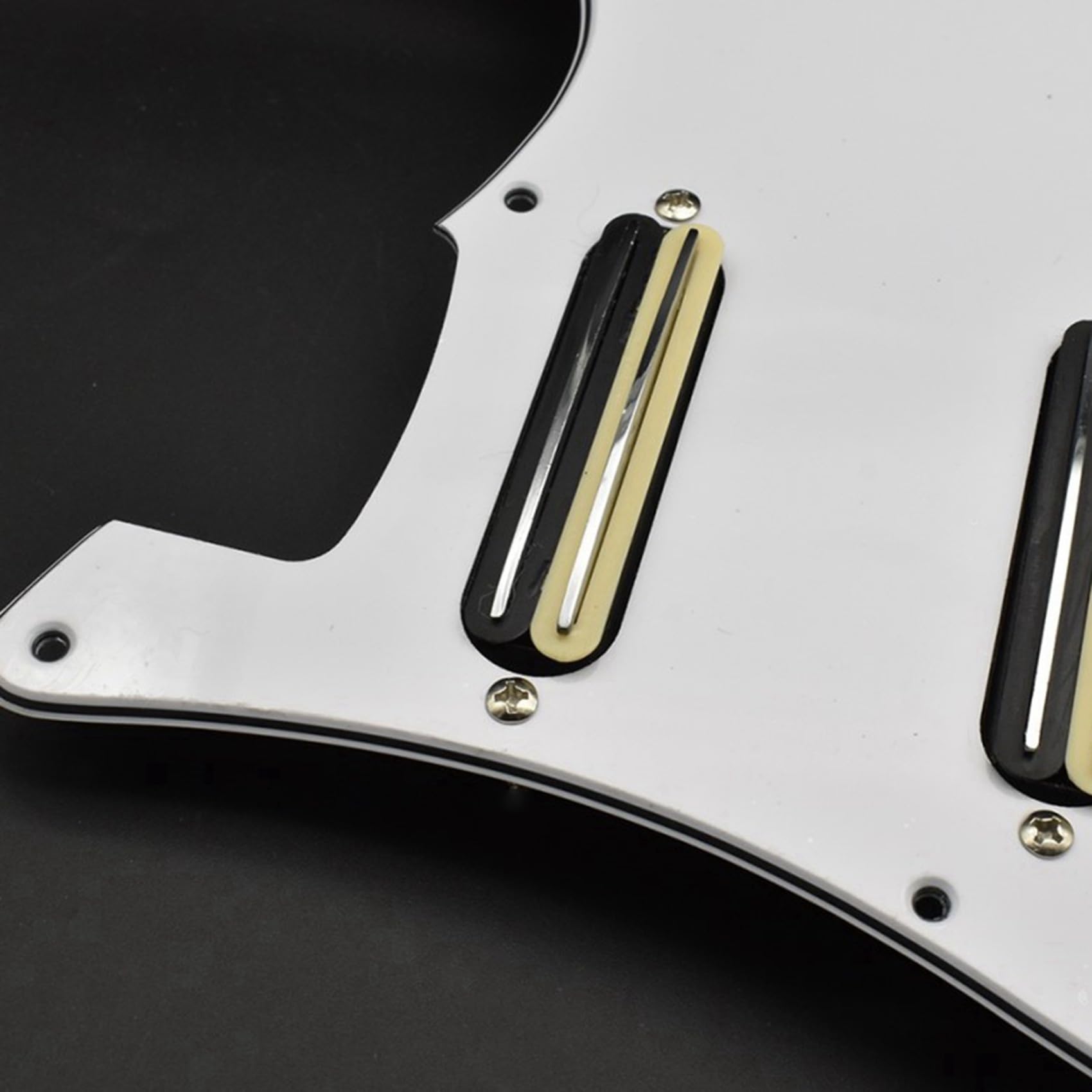 3X Chitarra Elettrica Pickguard Pickup Cablaggio Caricato Battipenna Precablato Chitarra Pickguard Scratchplate Pickup Assembly