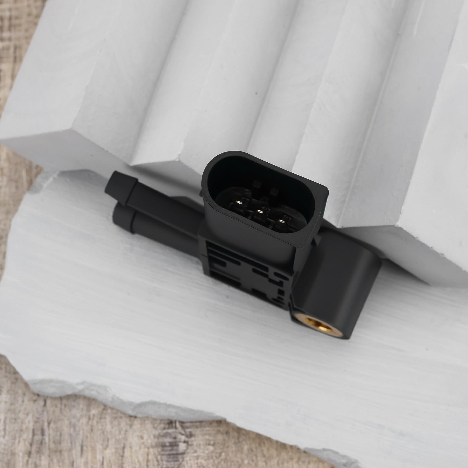 1x Capteur de Pression d'échappement de Voiture Capteur de Pression Différentielle 0281006278 56044587AC Compatible avec Bosch Compatible avec Benz