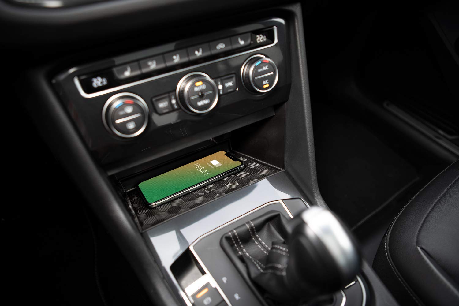 INBAY Qi - Soporte para teléfono móvil (10 W, inductivo/inalámbrico, Apto para VW Tiguan (AD1), Tiguan Allspace (AD1), Accesorio de Soporte para Coche