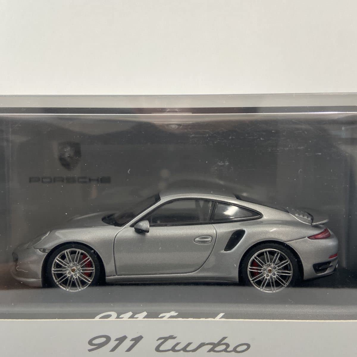 Amazon.co.jp: ディーラー特注 1/43 ポルシェ 911 turbo シルバー 991 