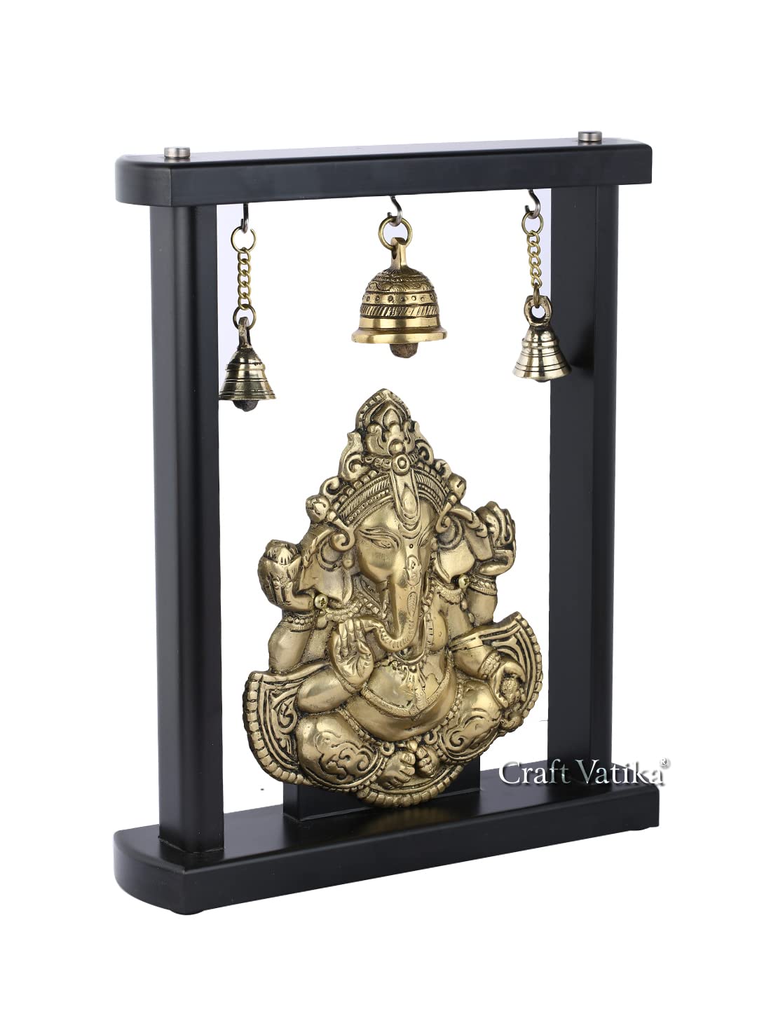 CraftVatika Idolo di Ganesha in ottone su base in legno con campanelle appese per decorazione domestica, (27,9 x 5,6 x 33,2 cm)