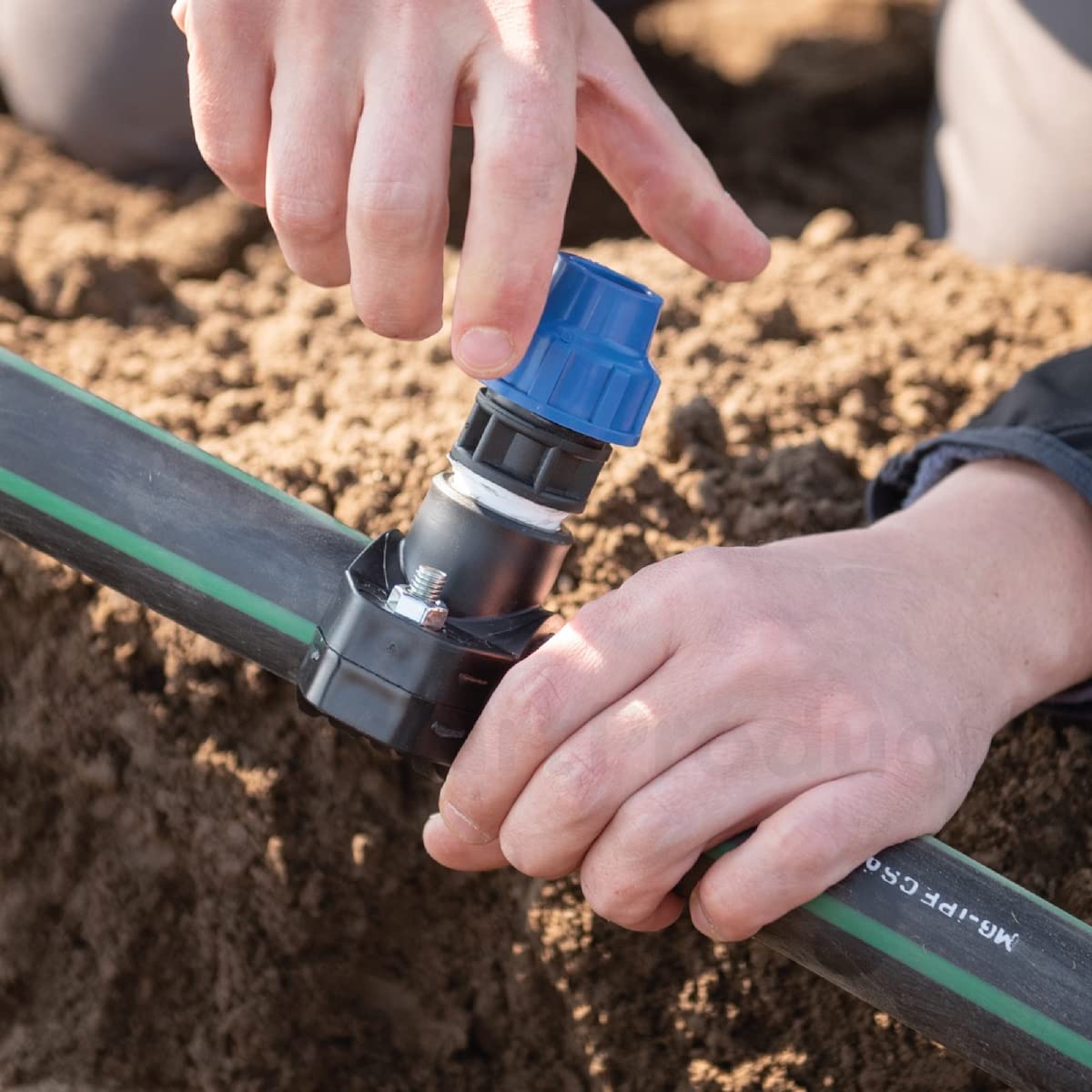 Raccords de tuyau d’eau – Bouchon 25 mm – Raccord de plomberie de compression PN16 - Stop de 25mm – connecteur compatible avec tuyaux en polyéthylène PE 80 et PE100-2 pièces
