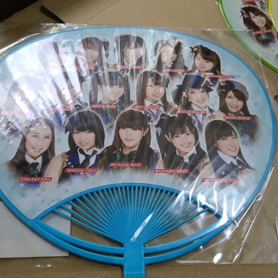 Amazon.co.jp: AKB48 うちわ4個 前田敦子 指原莉乃 渡辺麻友 柏木由紀