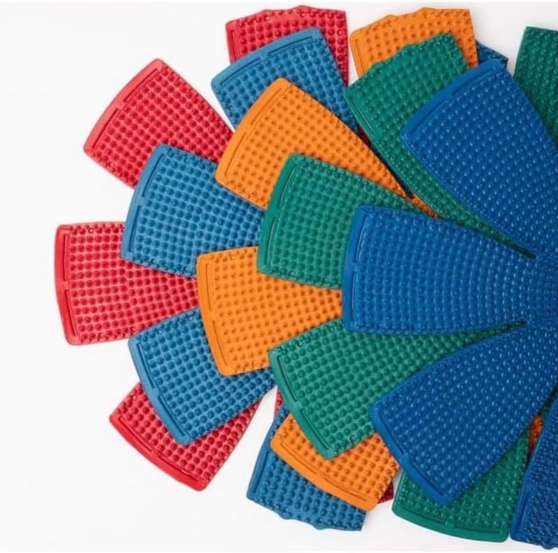 Dr. Lyapko Chamomile Massage Mat - M 5.0 Ag Original - Elastic Needle Mat for Acupuncture & Massage, Wellness, Hedgehog Mat, Fakir Mat for Back & Neck, Relaxation Mat, (Random Colour)