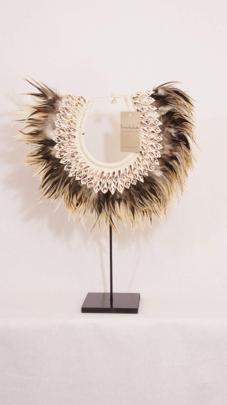 bokke Home-Deco Maya Feather Shell Necklace with Stand Beige/Brown Mix