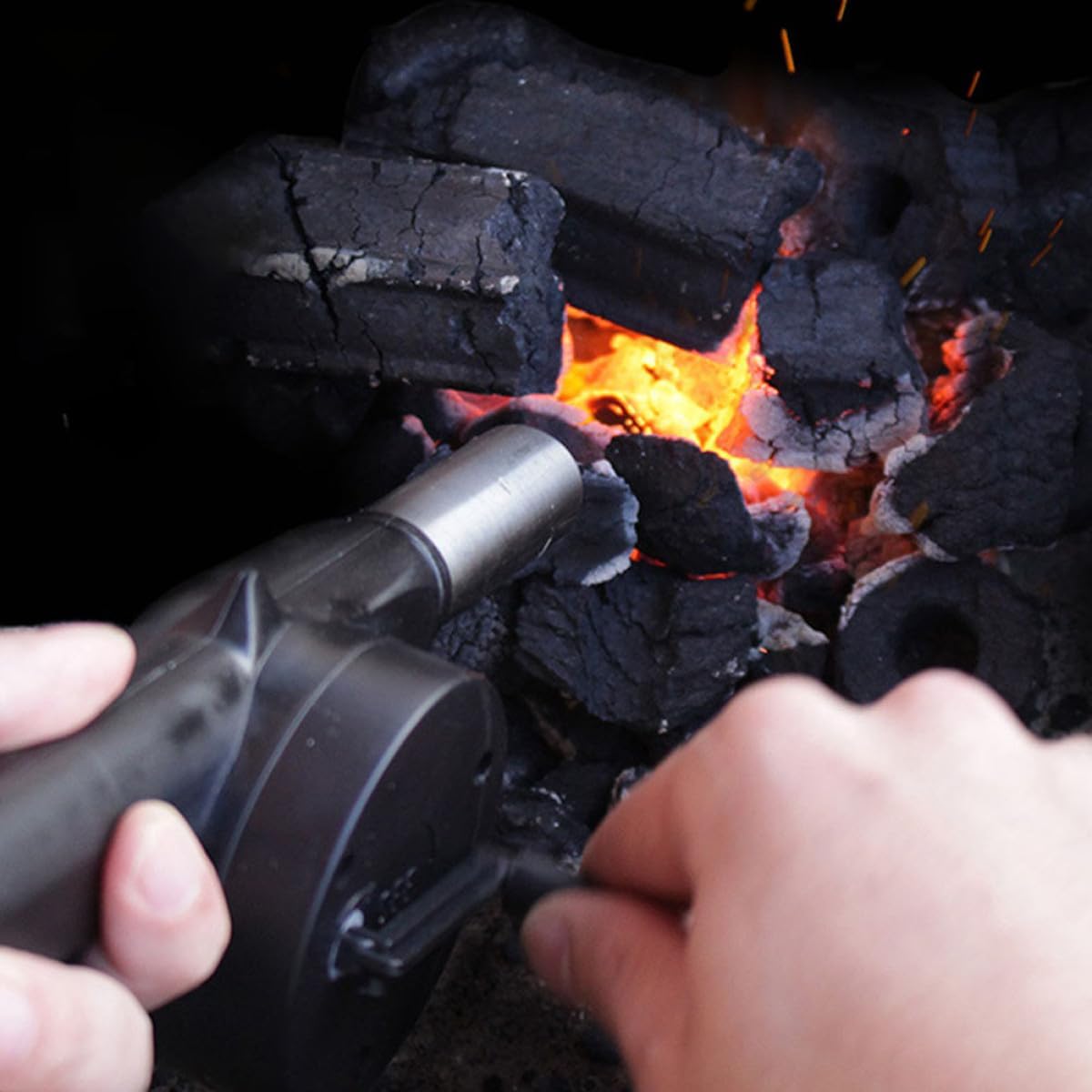 Large Manual Fire Blower Hand Crank Bbq Air Blower for Outdoor Camping Grilling Fire Starter Tool