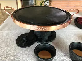 Fondue para carne 37 centimetros de pedra sabao com rechaud