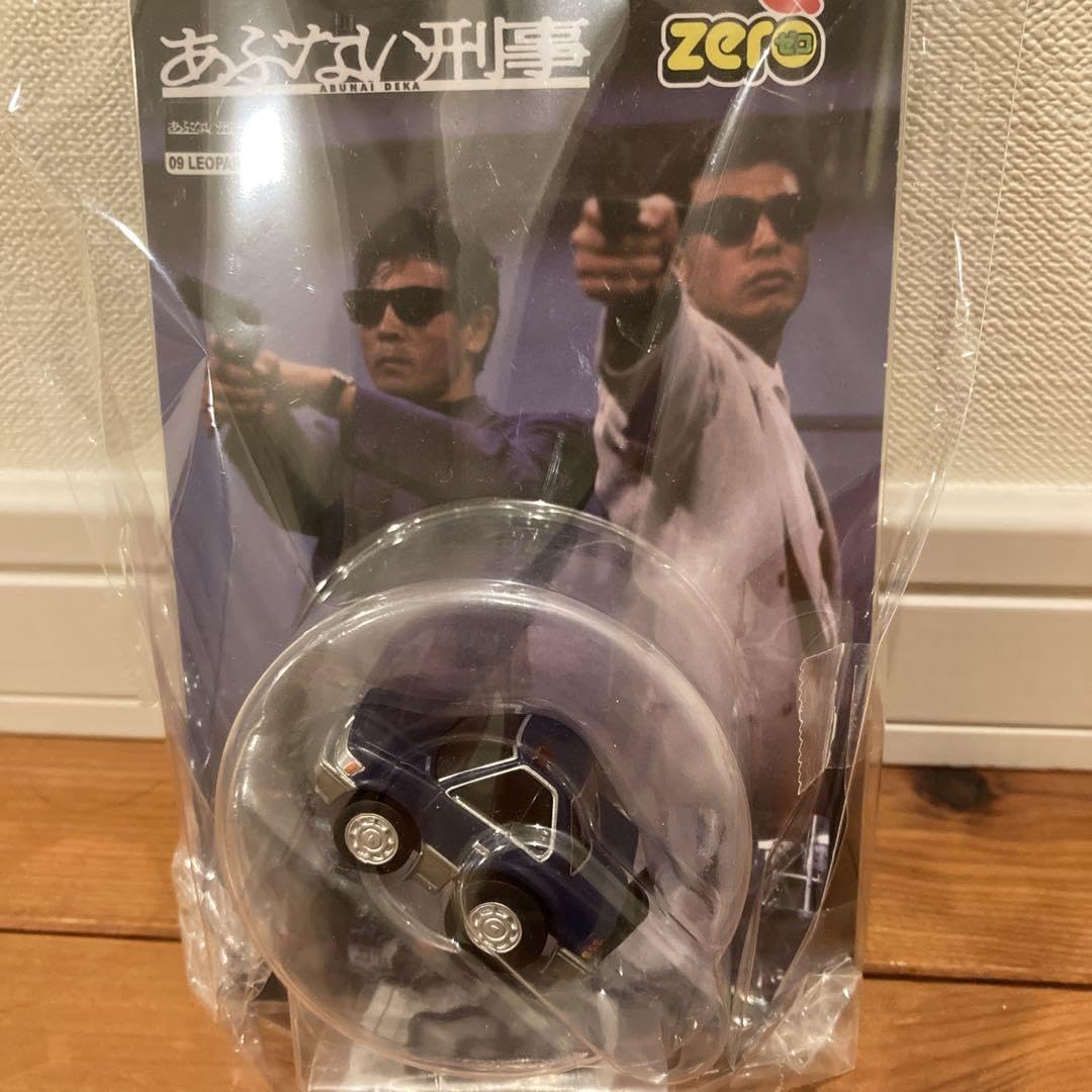Amazon.co.jp: ??あぶない刑事 チョロQ ZERO レパード : おもちゃ