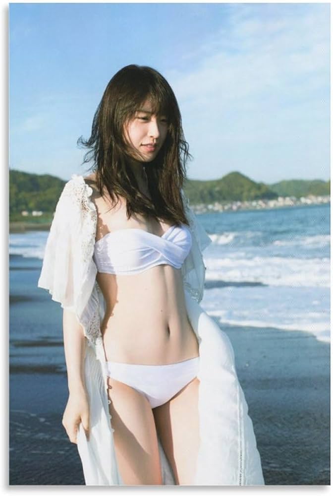 Amazon.co.jp: 高山一実 女優水着写真2ポスター キャンバス 芸術