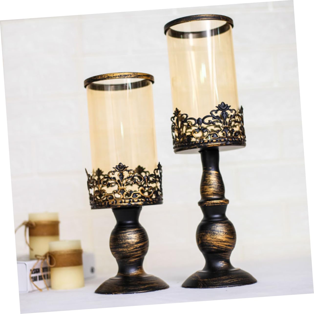 Candelabro de Metal Dorado, 2 Piezas, Estilo Creativo | Acabado Romántico y Delicado, Reutilizable para Cocina y Salón, Pieza Decorativa para Bodas y Hoteles