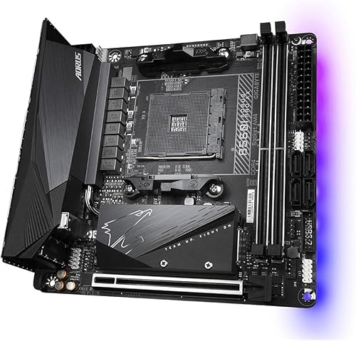 Vista 3 de GIGABYTE B550I AORUS PRO AX Motherboard, Supports AMD AM4 Ryzen 5000 Processors, Mini-ITX, DDR4, Dual M.2, SATA 6Gb/s, WiFi 6, 2.5 GbE LAN, PCIe 4.0