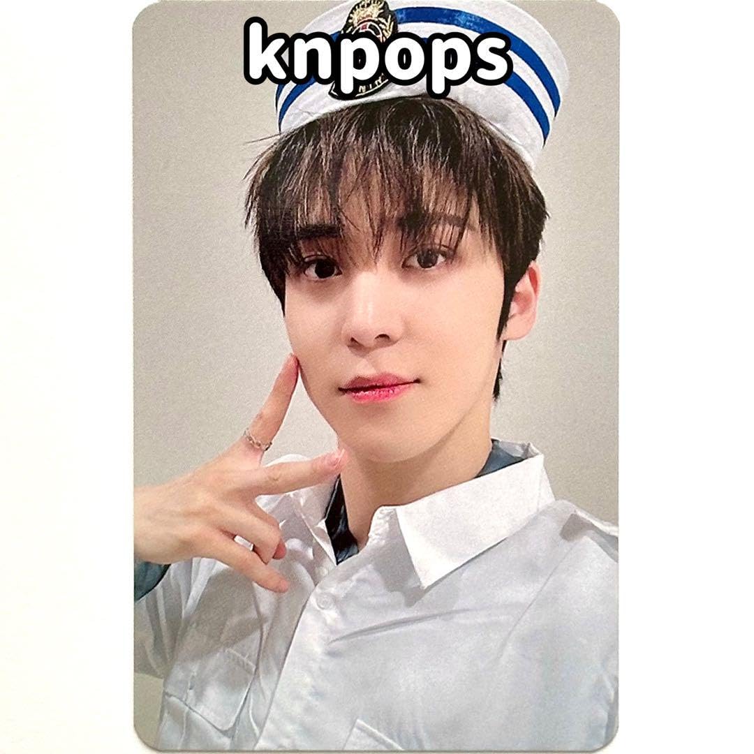 Amazon.co.jp: ATEEZ knpops ver.2 トレカ ユノ ユンホ : おもちゃ