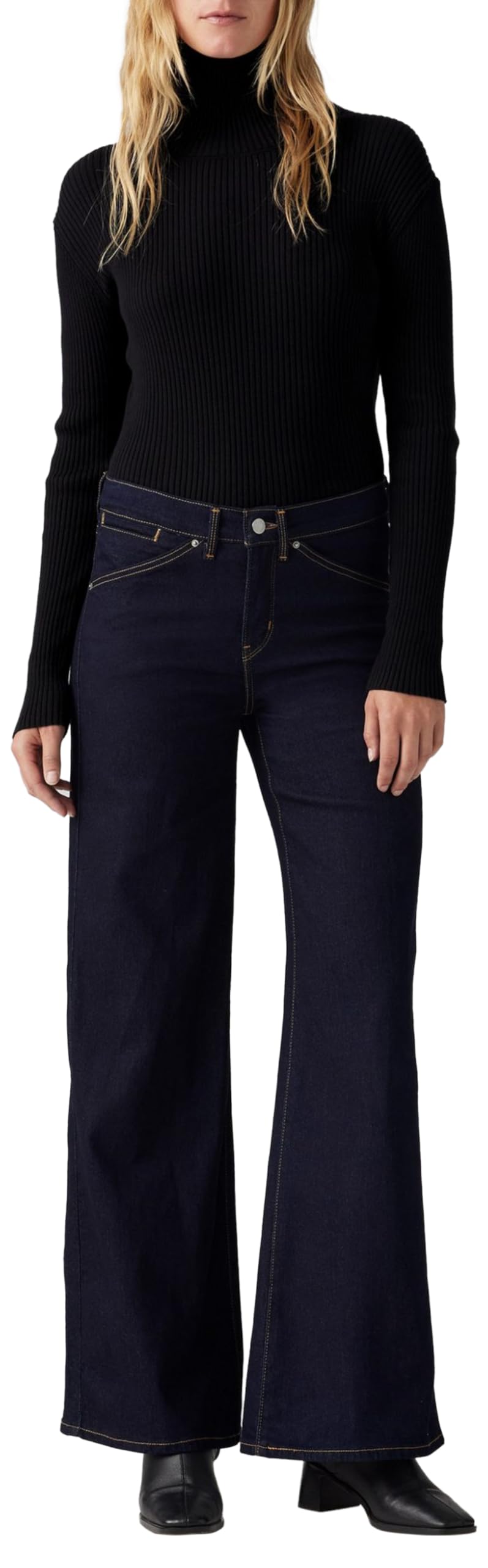 Levi's Women's 318 Styled Shpaping Wide Leg Jeans, Darkest Sky, 29W x 30L
