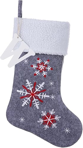 Miniatura 19 de Calcetines de Navidad personalizados de 19.5 pulgadas con monograma inicial de madera, calcetines colgantes de Navidad bordados con copos de nieve