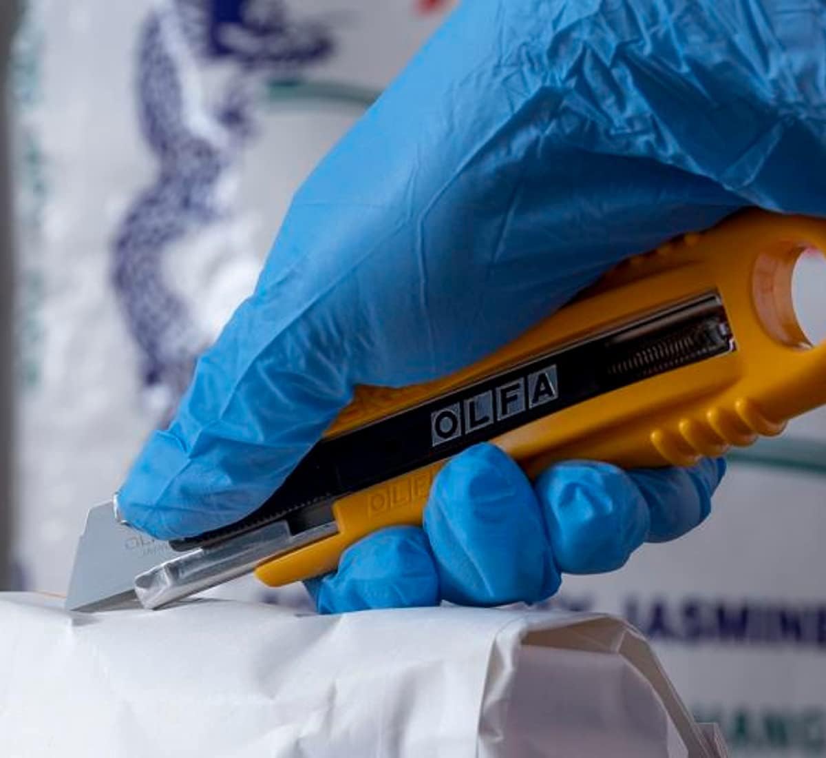 OLFA SK-4 Safety Utility Knife - Image 11