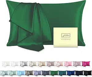 Mulberry Silk Pillow Cases Standard Size Silk Pillowcase with Zipper Soft Breathable Smooth Cooling Satin Silk Pillow Covers for Sleeping for Hair and Skin (Olive Green,20"X 26",1Pcs)