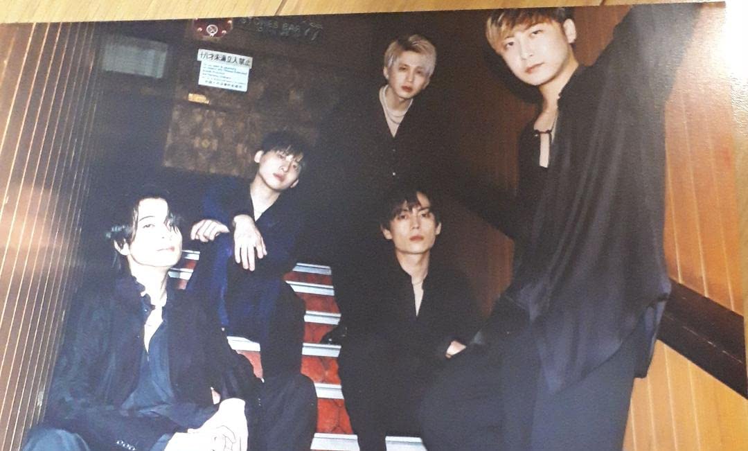 Amazon.co.jp: Da-iCE 写真集 +REVERSi ビジュアルカード : ホーム