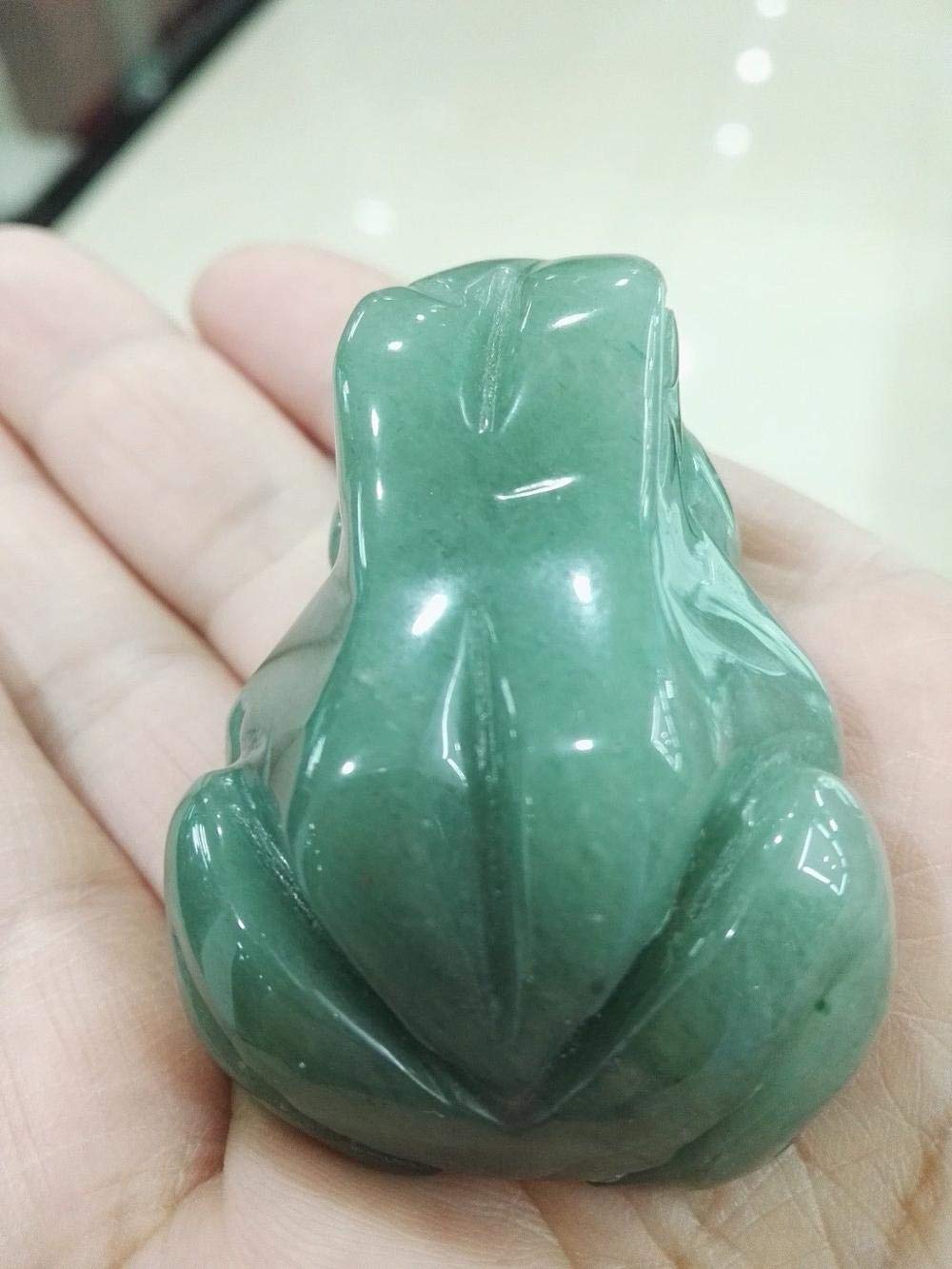 翡翠 カエルの彫刻 約10cm 天然翡翠 銭蛙 彫刻 【鬮石（くじいし） kujiishi】
