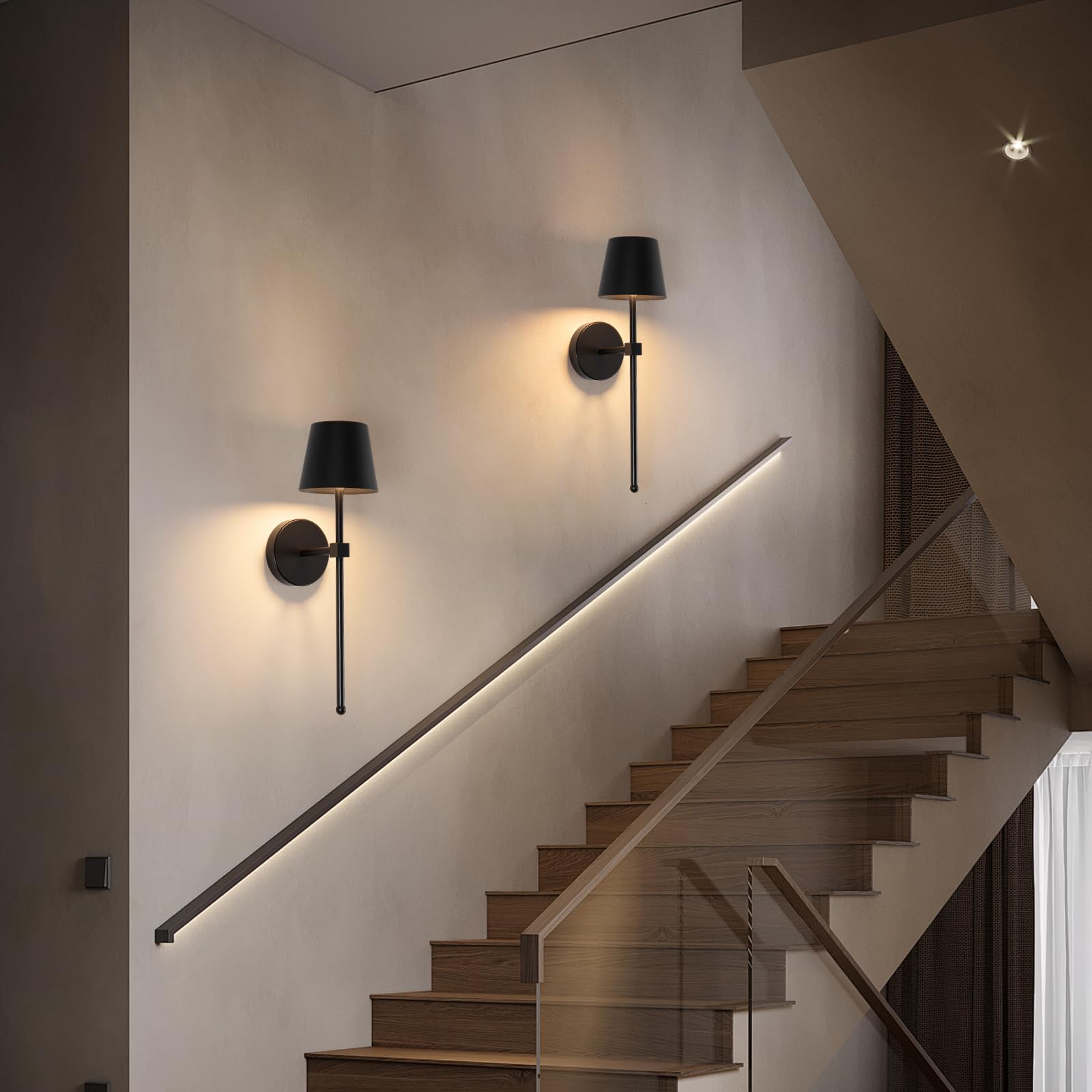Luces de pared que funcionan con pilas, luces de pared recargables negras de 10000 mAh, paquete de 2 apliques de pared inalámbricos de metal vintage para sala de estar, dormitorios, garaje