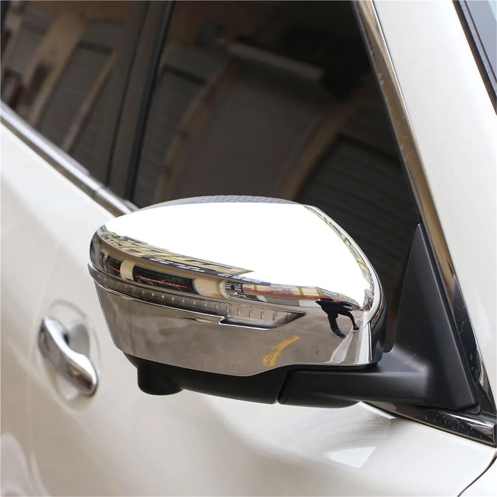 Coprispecchietto Per Nissan Per X-Trail T32 2014-2021 Xtrail Per Qashqai J11 2015-2022 Copertura specchietto retrovisore Trim Modanatura cromata per tappo porta laterale