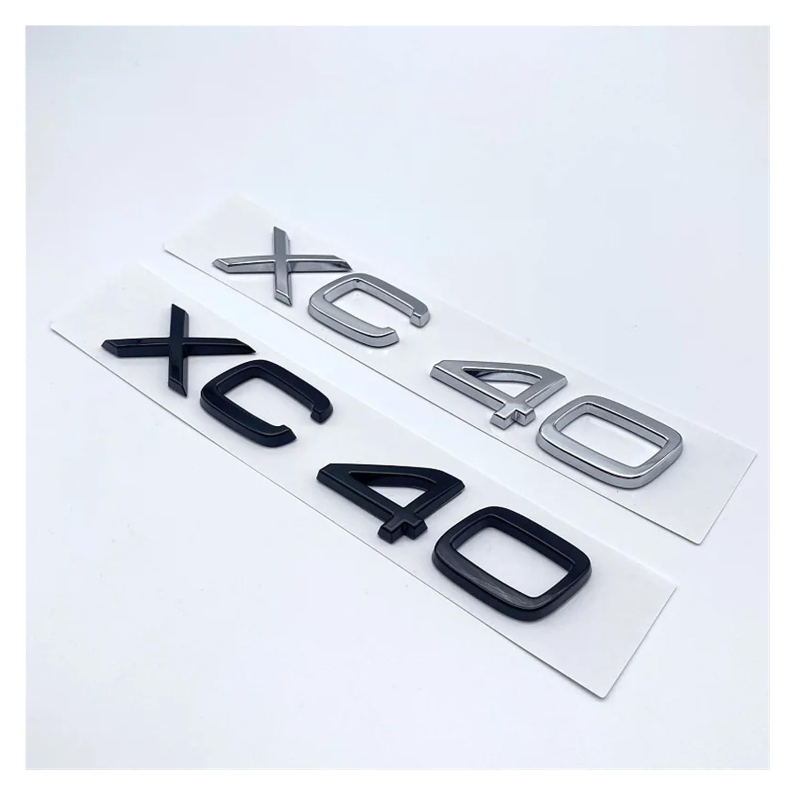Błyszczący czarny srebrny emblemat tabliczka znamionowa naklejka pasuje do Volvo XC40 B3 B4 T3 T4 T5 dla Volvo pokrywa bagażnika odznaka modele naklejka naklejka samochodowa (Color : Glossy bl
