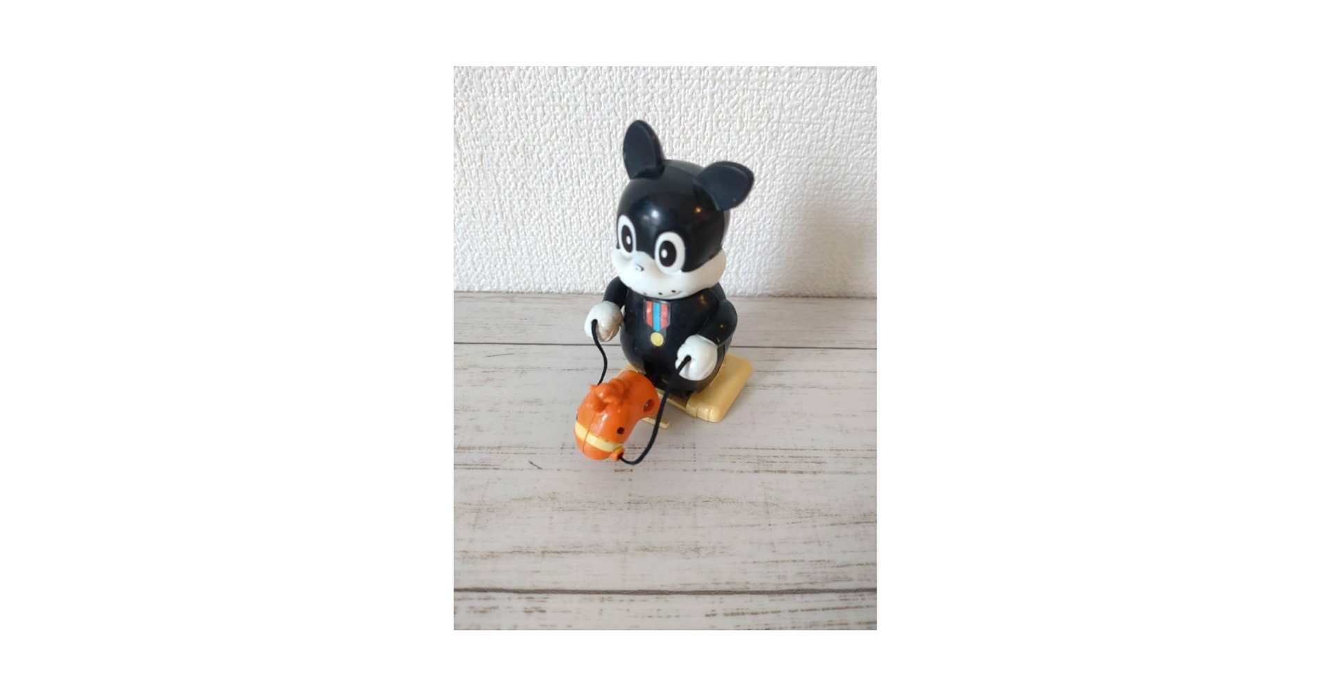 任天堂　ニコちゃんトランプ　円型　希少　昭和レトロ　黄色　黒　入手困難 任天堂 ニコちゃんトランプ 円型 希少 昭和レトロ 黄色 黒 入手