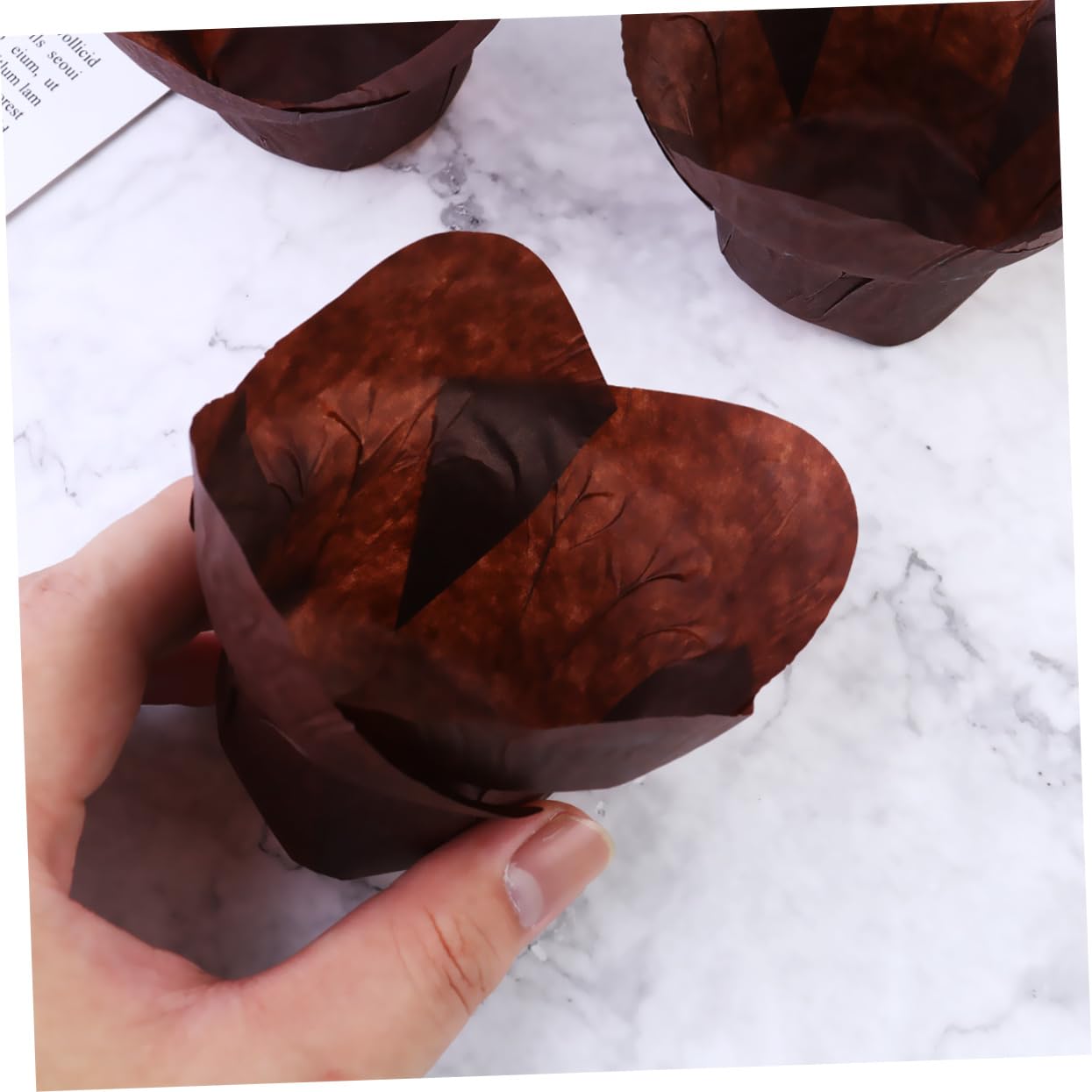 HEMOTON 300 Piezas papel de regalo vasos de papel para postres papel de la magdalena tazas de lata de muffins horneando taza de muffins taza de papel para hornear pastel vaso de papel loto