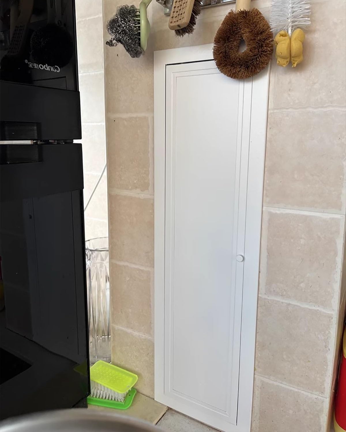Aluminiowy panel dostępu do płyt kartonowo-gipsowych, białe drzwi naprawcze (60 x 60 cm / 23.6x23.6in) - trwała metalowa konstrukcja dla łatwej instalacji - idealna do instalacji wodno-kanalizacyjnej