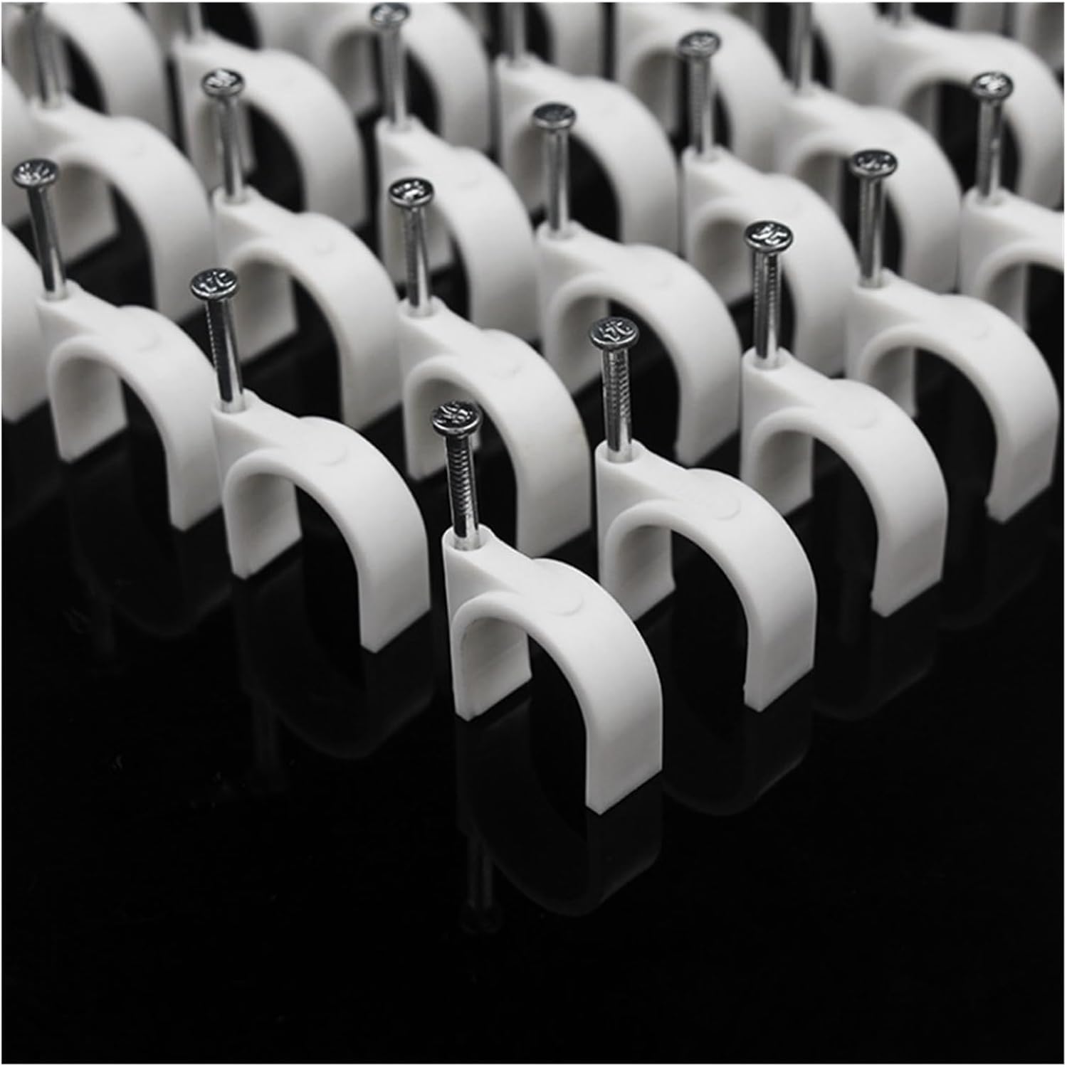 Steel Nail Wire Clip 100Pcs Steel Nail Wire Clips 4-50mm Round Plastic Nylon(6mm)