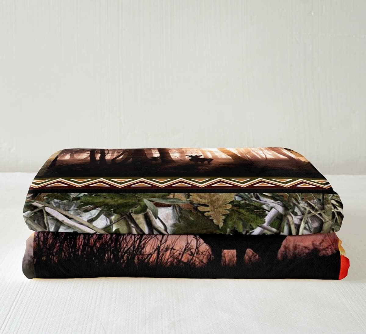 Deer Blanket,Hunting Deer Throw Blanket for Bed Couch,Woodland Animal Fleece Blanket Throw Size Nature Scene Patchwork Sherpa Blanket Elk Antler Branches Blanket,Rustic Farmhouse Style Bedroom Decor