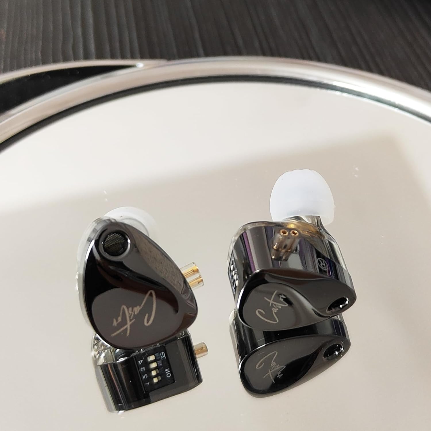 keephifi KZ Castor KZ in Ear Monitor KZ ecouteurs Filaire Intra-Auriculaires HiFi 2DD IEM,Cible Harman avec Basses améliorées, 4 commutateurs de réglage, câble détachable 2 Broches(Super Bass)