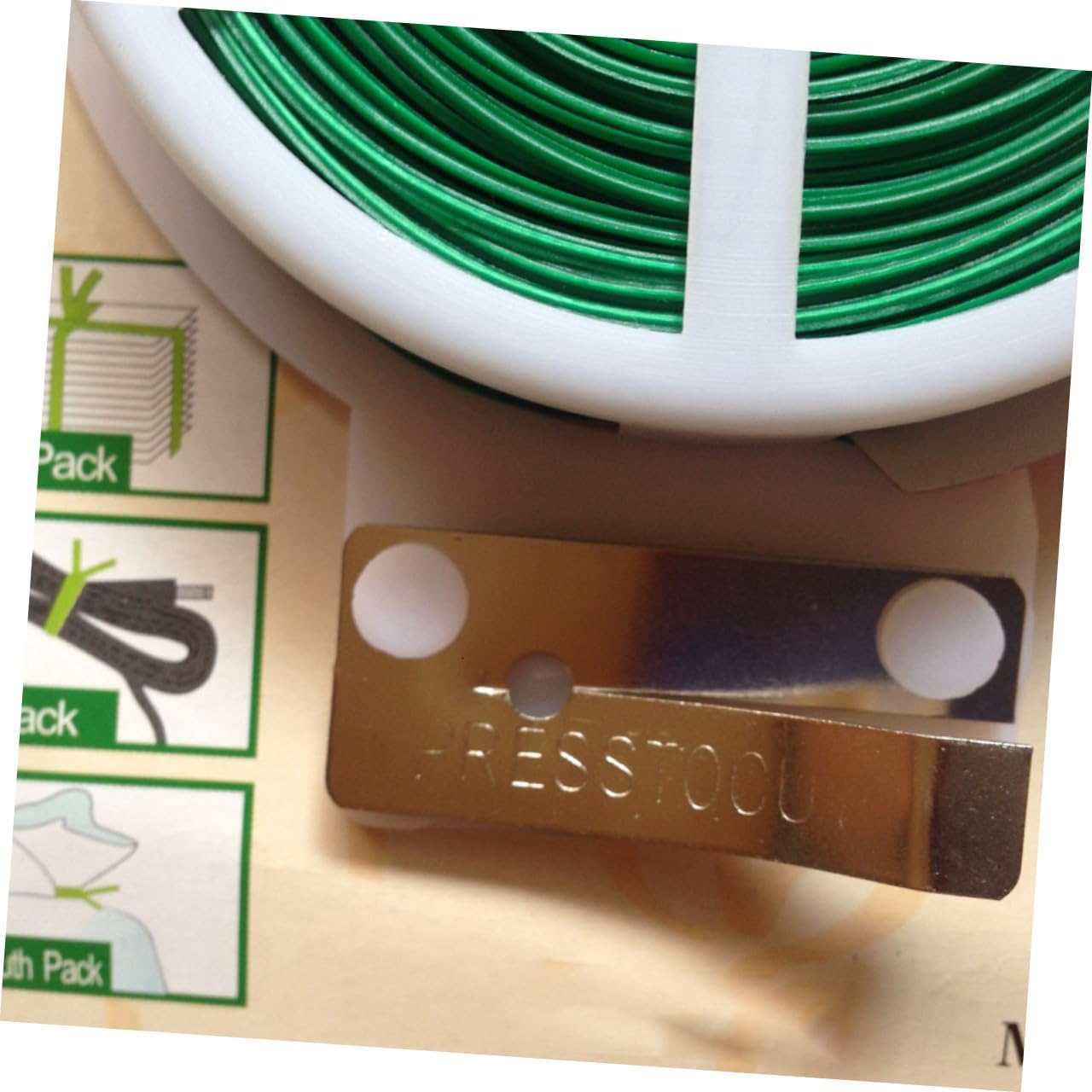BESPORTBLE 3 Rolls 50m Plastic Coated Plant Ties Gardening Twist Ties with Cutter for Outdoor Climbing Plants and Garden Cable Management