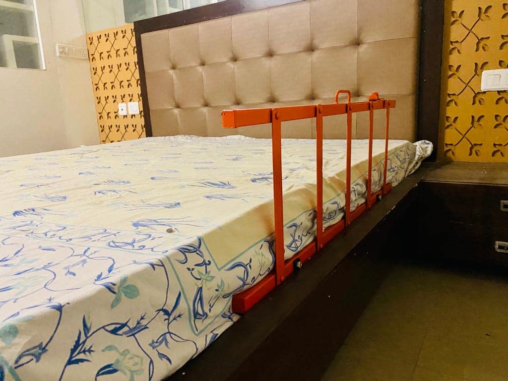 P.M.P.S. Mild Steel Safety Bed Guard Collapsible.I Railing with ...