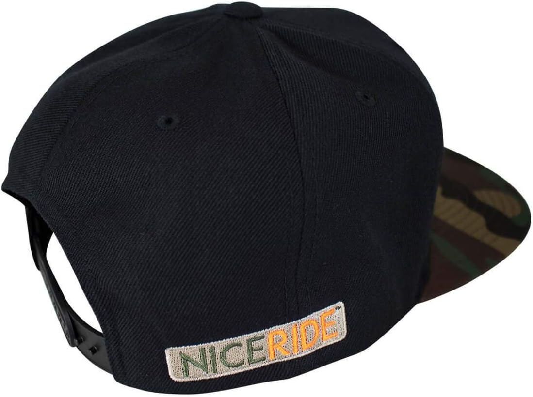 Last Hook Up - Classic 6089 Snapback Trucker Baseball Hat - Versatile Style for Men and Women - Embroidered Logo (Camo/Black)