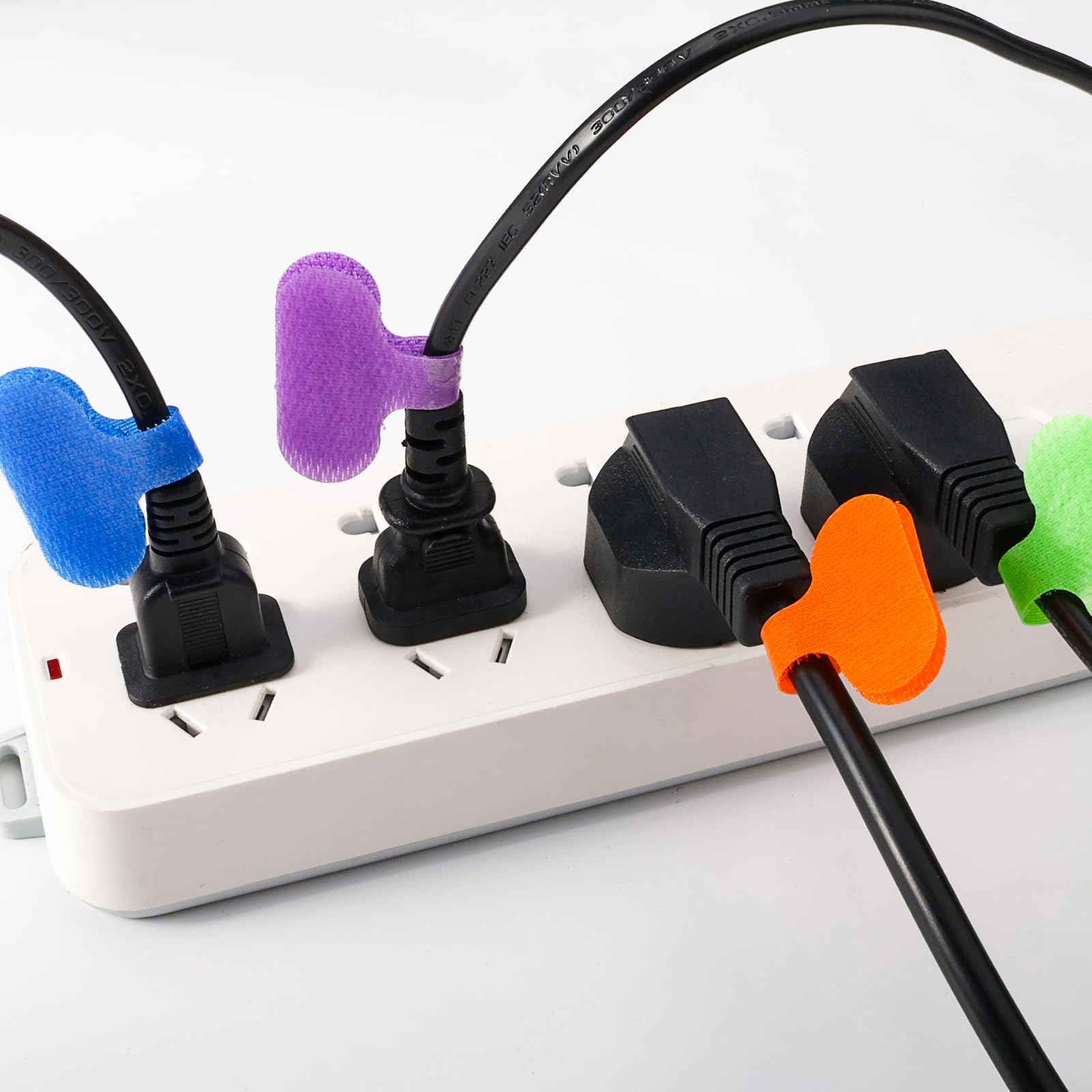Selbstklebende Kabeletiketten, Kabel Beschriftung Beschriften Kabelaufkleber Wasserdichte Kabelkennzeichnung Sortiert 8 Farben 8 Blatt Labels Haltbar Kabel Aufkleber 240Pcs Selbstklebende Kabeletiketten, Kabel Beschriftung Beschriften Kabelaufkleber Wasserdichte Kabelkennzeichnung Sortiert 8 Farben 8 Blatt Labels Haltbar Kabel Aufkleber 240Pcs