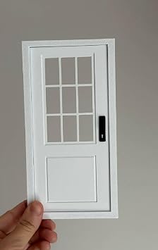 Genel 112  l ek Minyat r Kap , Beyaz, Ah ap, 9 Panelli Pencereli Tasar m, Metal Siyah Kol ile, Diorama ve Maket Aksesuar , 14 Ya  ve  zeri
