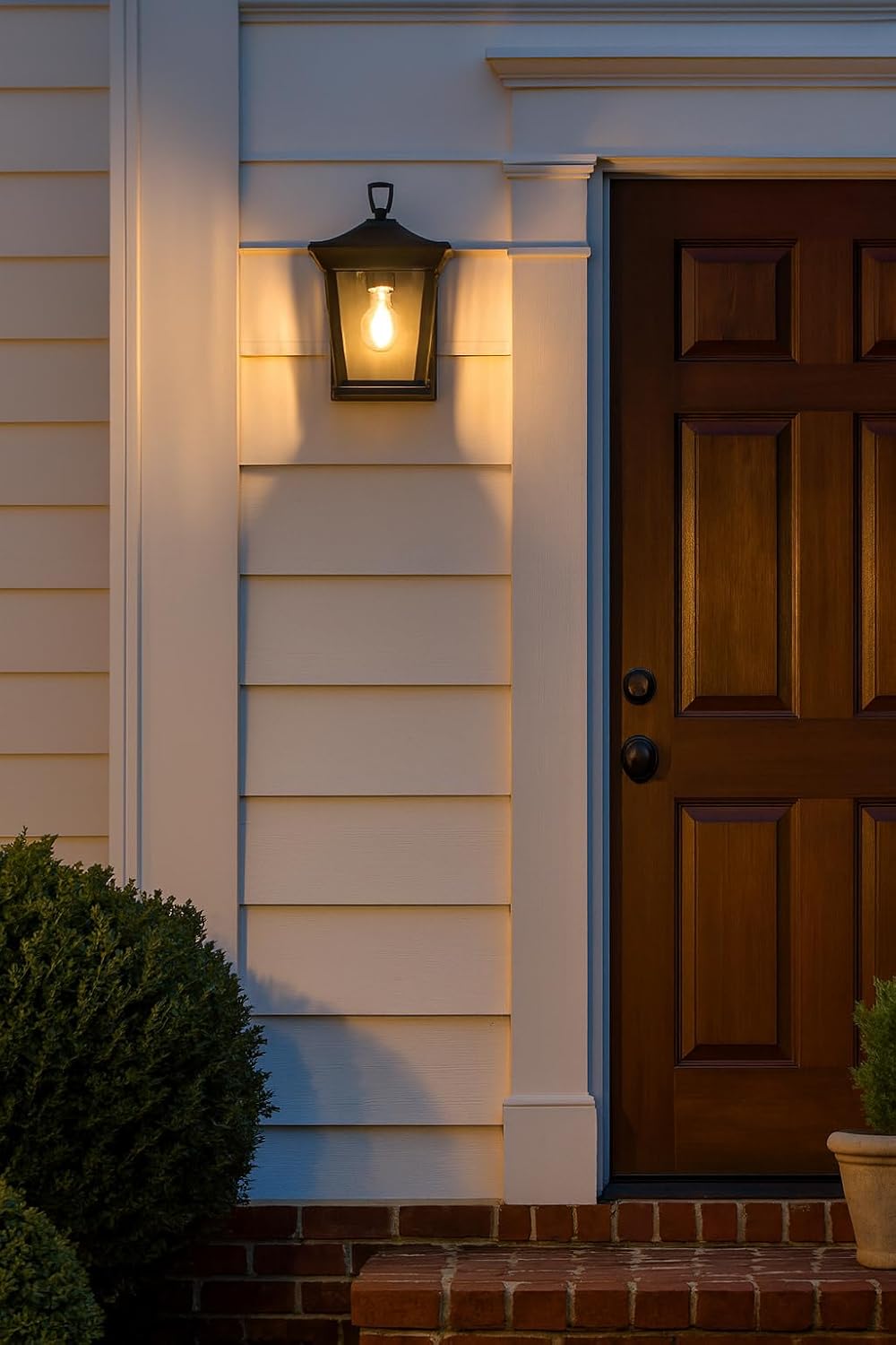 Hinkley Bromley Extra Small Wall Mount Lantern, Museum Black, 120V, Add Security to Porches, Patios, Exterior Spaces with Durable Outdoor Lighting, 100w Med Socket Bulb Required, 2368MB