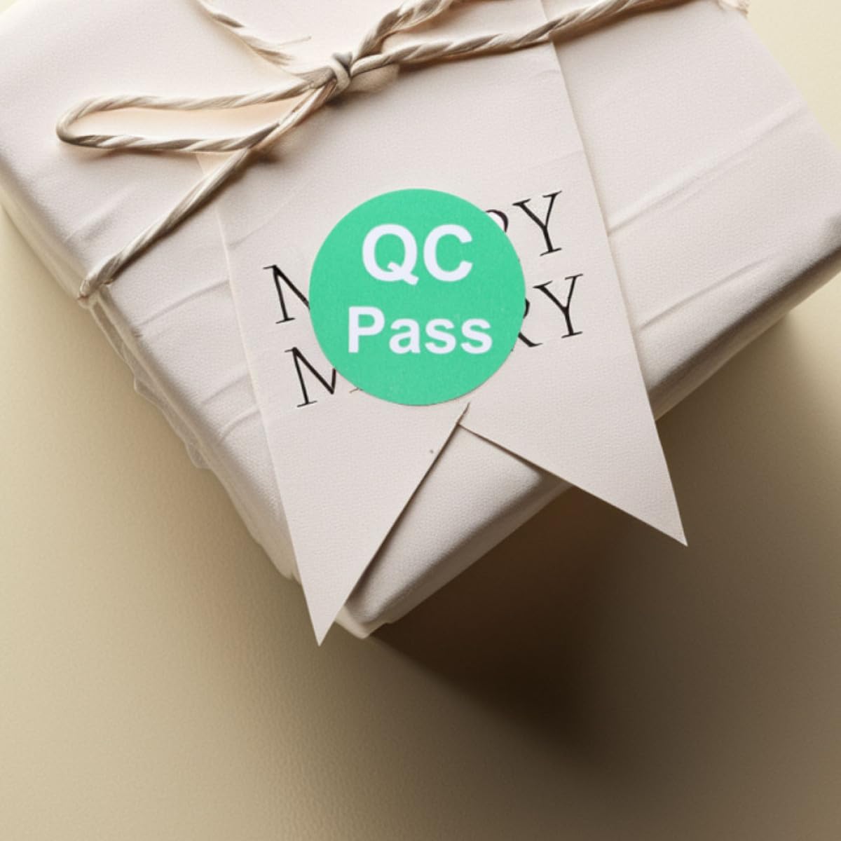 Alipis 1000pcs 20mm Round Qc Passed Quality Control Stickers Adhesive Product Inspection Labels for Inventory and Warehouse Management