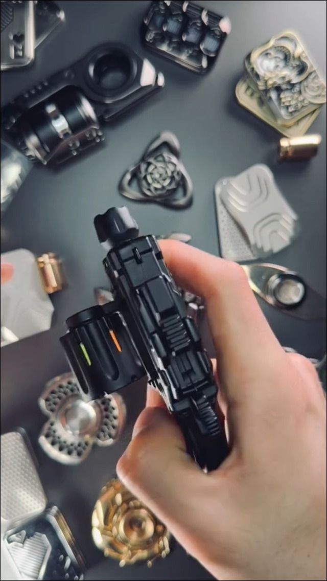 Vingertop Toy Gun Volwassen Fidgety Angst Lijders Stress Relief Cool Pasen Gift Speelgoed Voor Jongen Zwart