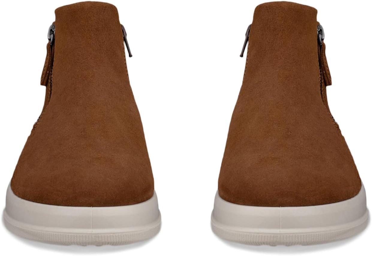 ECCO Women's Move Zip Bootie