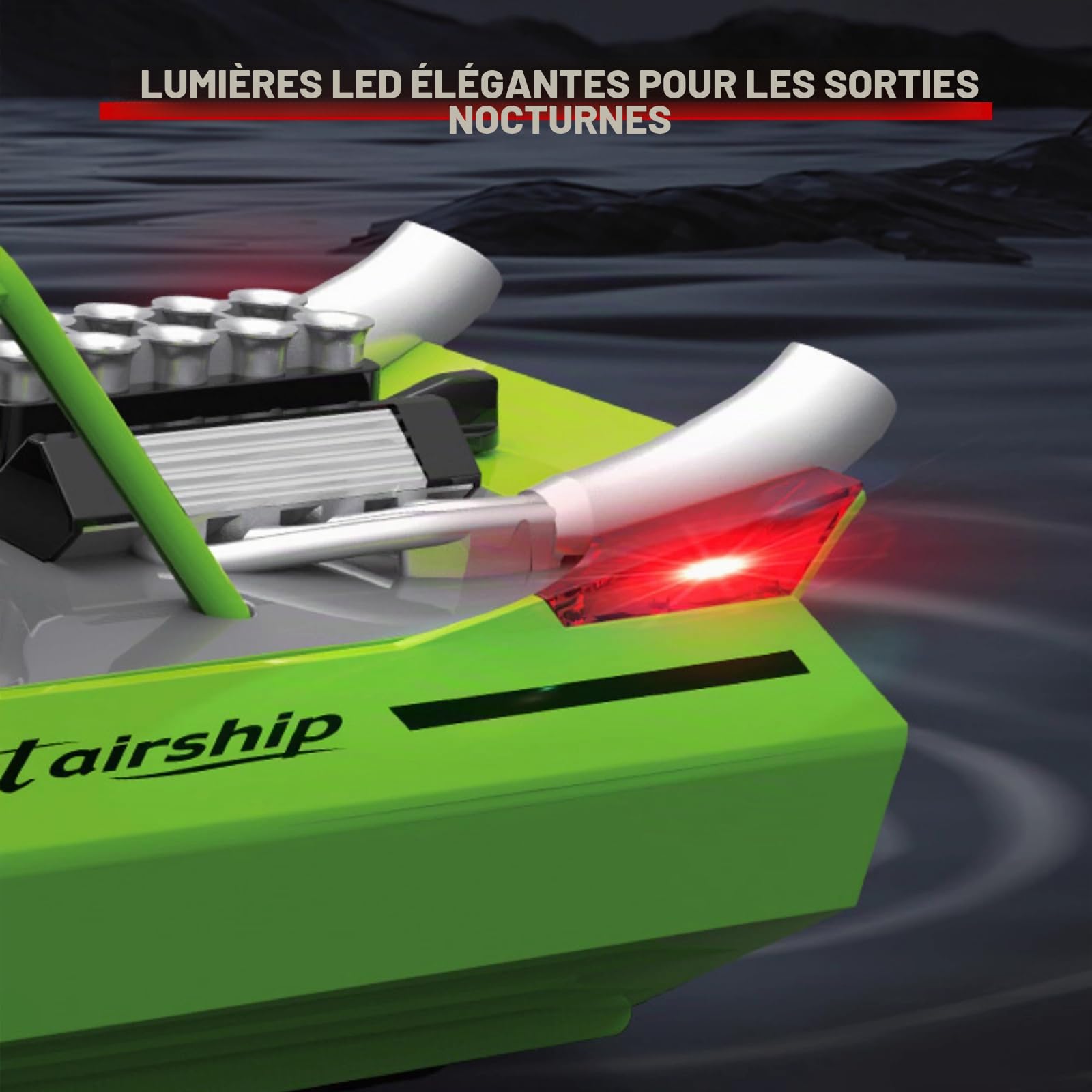 ARRIS Bateau télécommandé Haute Vitesse avec télécommande 2,4 GHz, 2 Piles Rechargeables et lumières LED pour Piscine, Lacs, Eau, Jet Bateau RTR pour Adultes, Cadeaux (Vert)