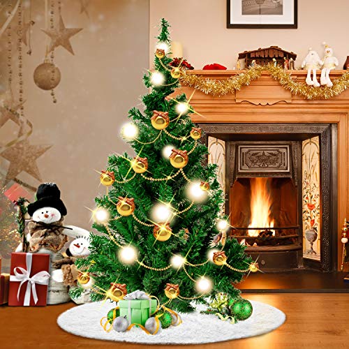 white pencil tree skirt