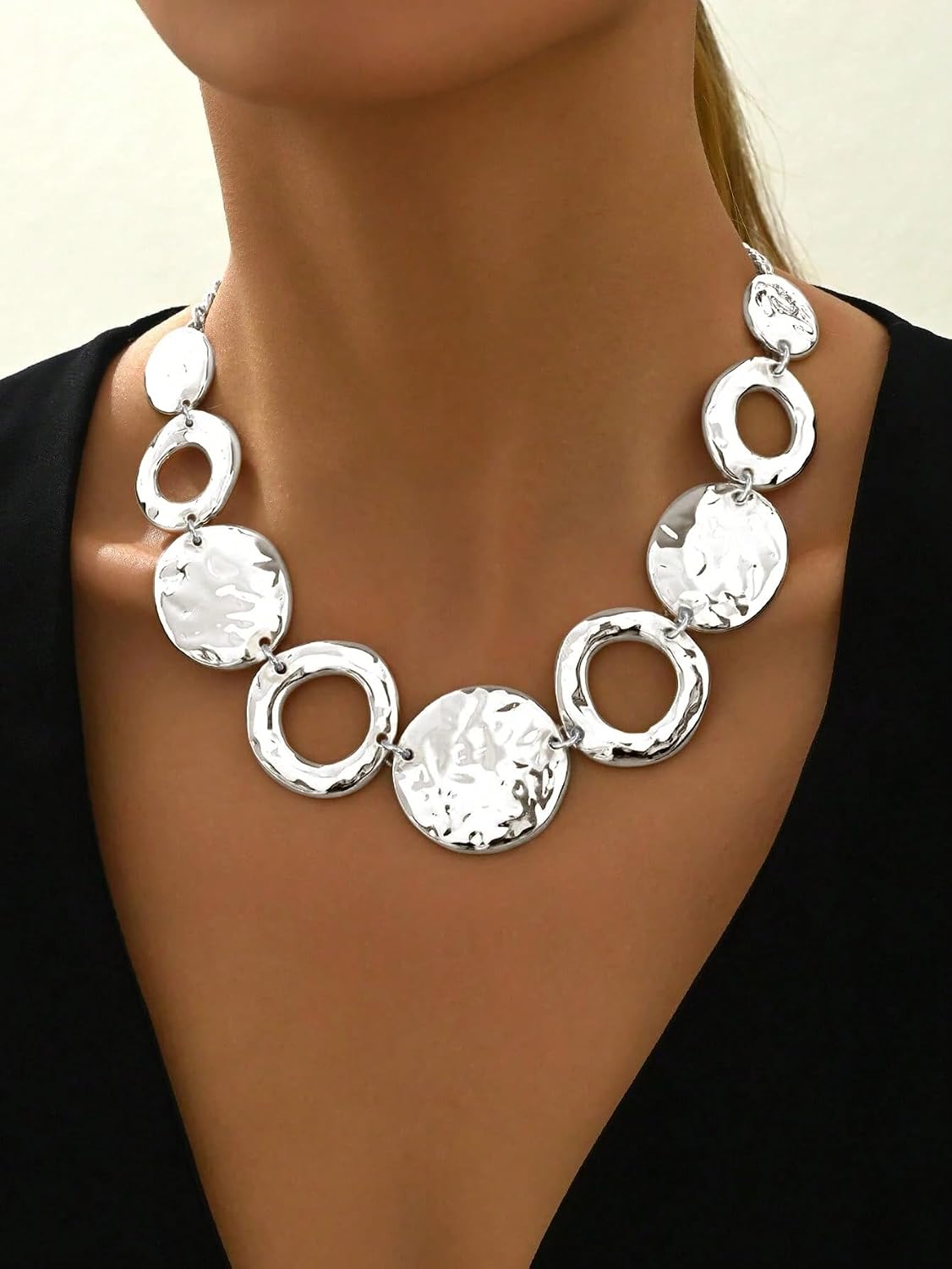 Chunky Silver Gold Statement Necklace for Women, Long Geometric Hammered Circle Bib Pendant Necklace Large Adjustable Trendy Elegant Modern Fashion Jewelry Gift