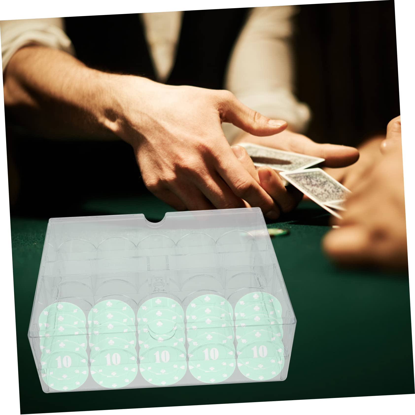 KICHOUSE Boîte Transparente à Jetons Poker Acrylique Avec Couvercle Organiseur Pratique Pour Rangement De Jeu Et Antidérapant Jetons Rangement Facile Et Esthétique