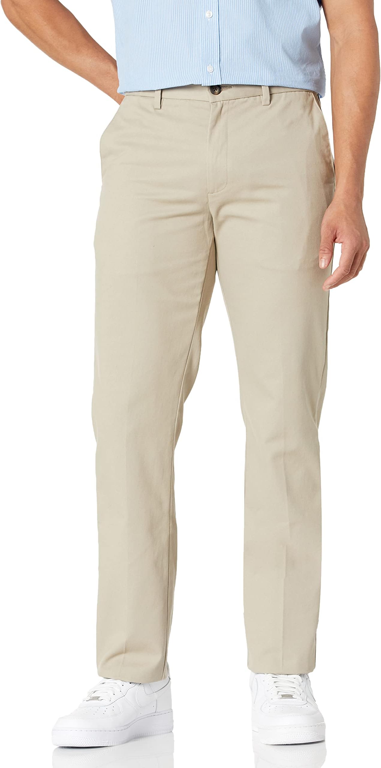 Amazon EssentialsMen's Slim-Fit Wrinkle-Resistant Flat-Front Chino Pant