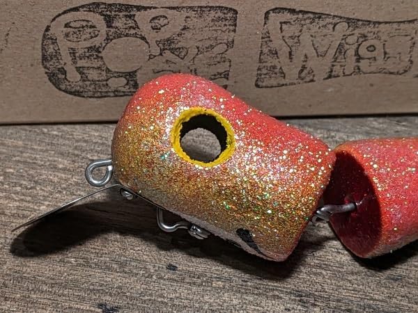 イソノファクトリー　ポップアイウィグラー　CPM イソノファクトリー】15年ぶりに制作されるウッドルアー「ポップ