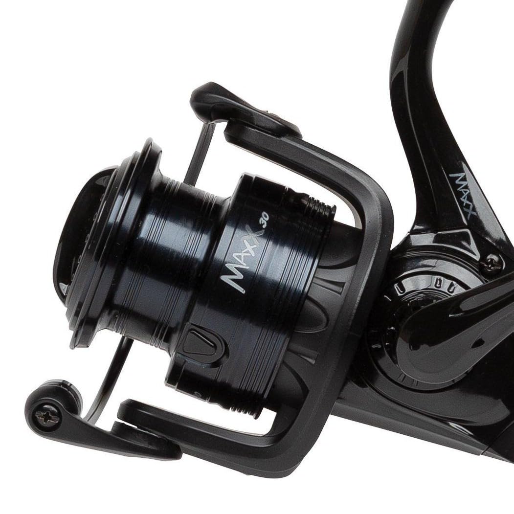 Abu Garcia Max X Black OPS Spinning Combo | Canne à pêche et Moulinet légers pour l'achigan, Le brochet et la Truite en Eau Douce | Durable | Moulinet à Tambour pour Les pêcheurs | Plusieurs Tailles