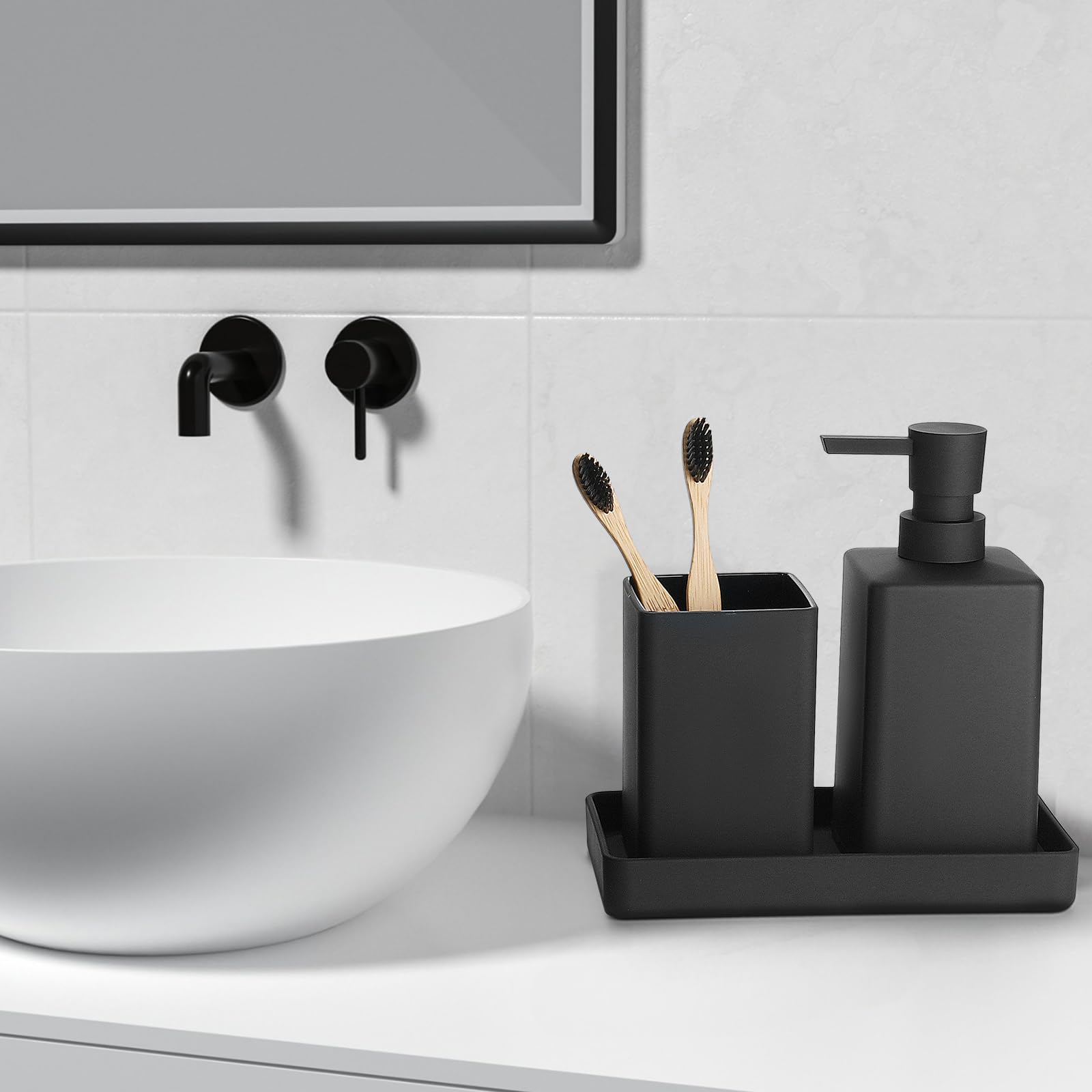 GAHEFY Badezimmer Accessoires Set 5-teilig – Edelstahl Mülleimer 5L mit Soft-Close Deckel, WC Bürste mit Halter, Seifenspender, Zahnbürstenhalter & Ablage – Matt Schwarz